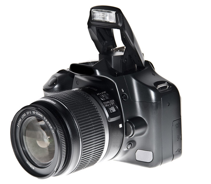 Dslr camera isolated on white
